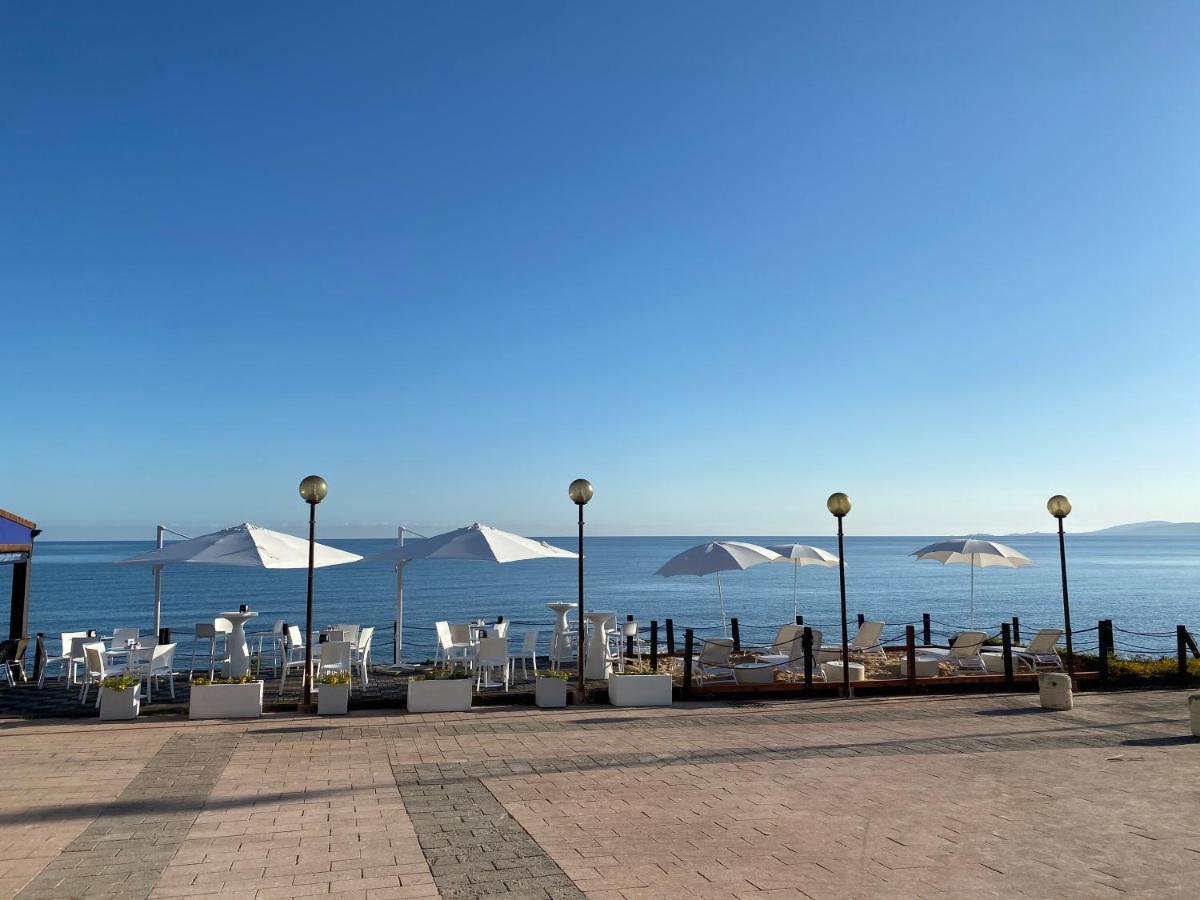 La Locanda Del Mare Валедория Екстериор снимка